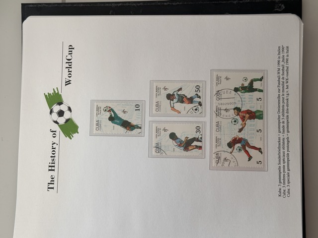 WM-Briefmarken-Album Seite 19