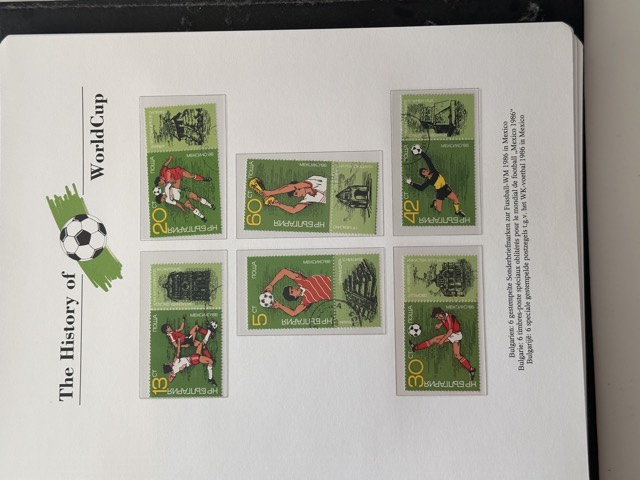 WM-Briefmarken-Album Seite 43