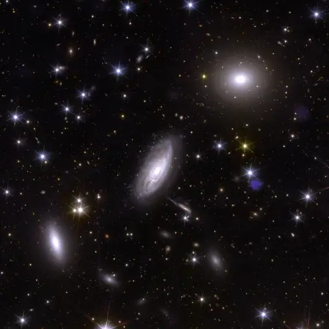 Galaxien im Perseus-Haufen
