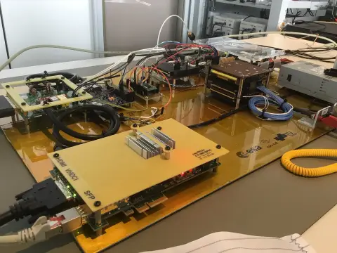 OPS-SAT im Labor