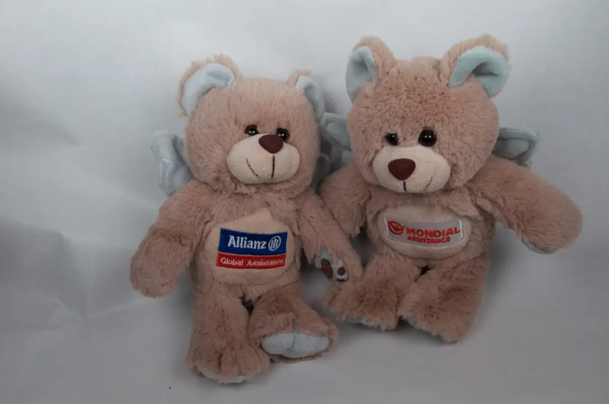 Schutzbären mit Markenaufnäher für Allianz